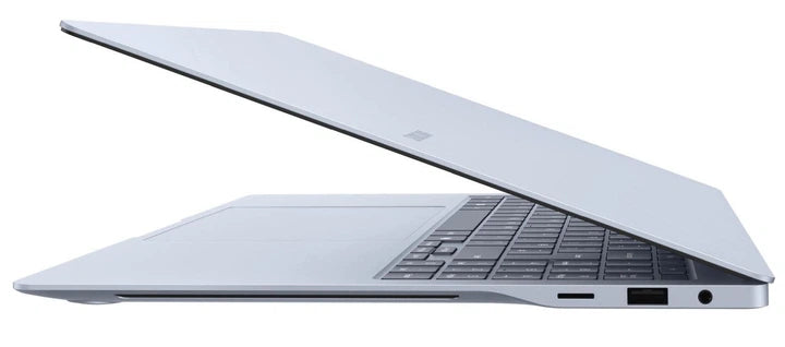 Samsung GalaxyBook4 Edge NP960XMA
